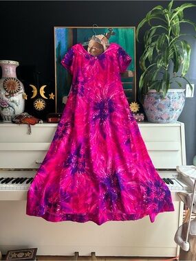 Vintage Harriets Hawaii Pink Purple Floral Hawaiian Maxi Dress Women’s 10